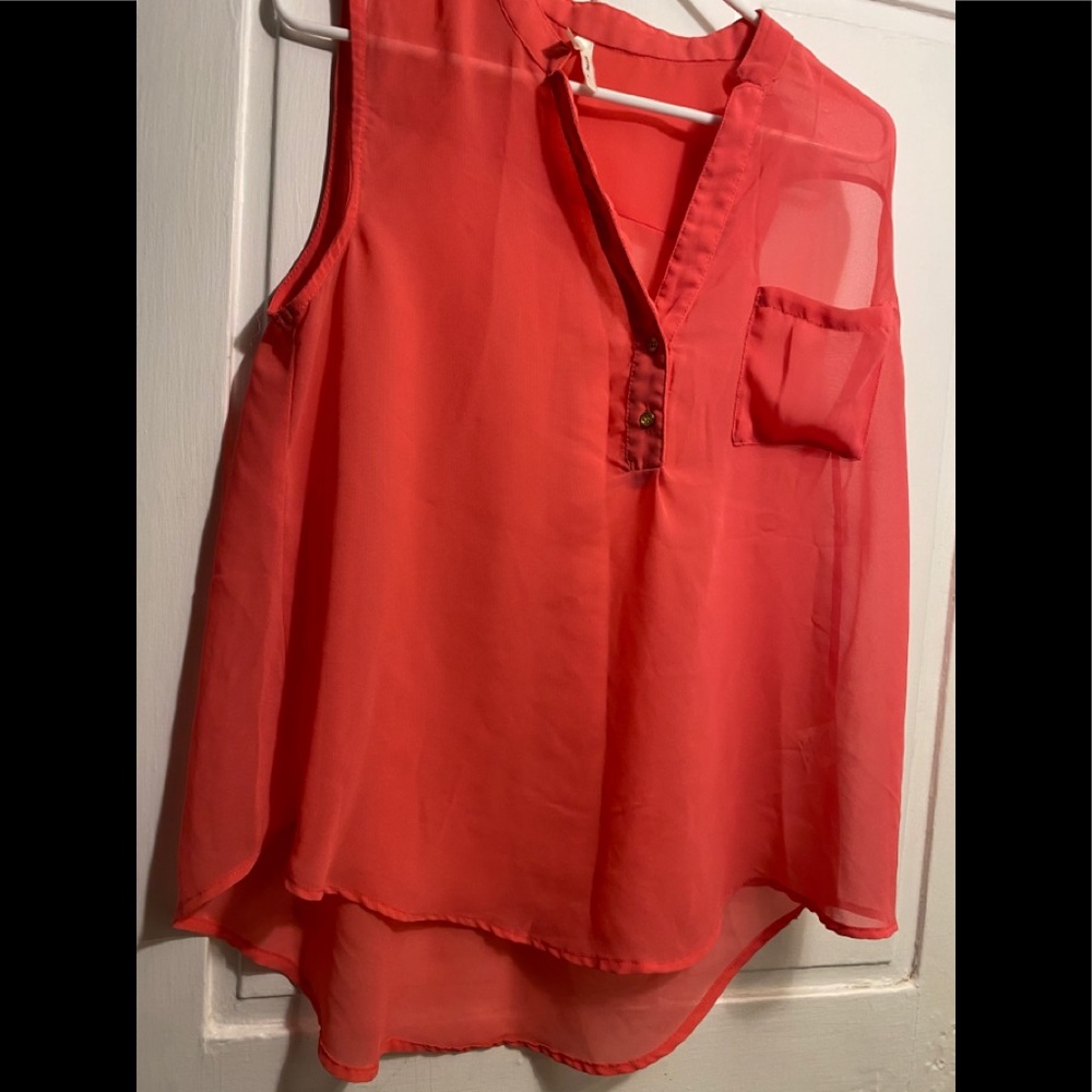 Super cute coral tank